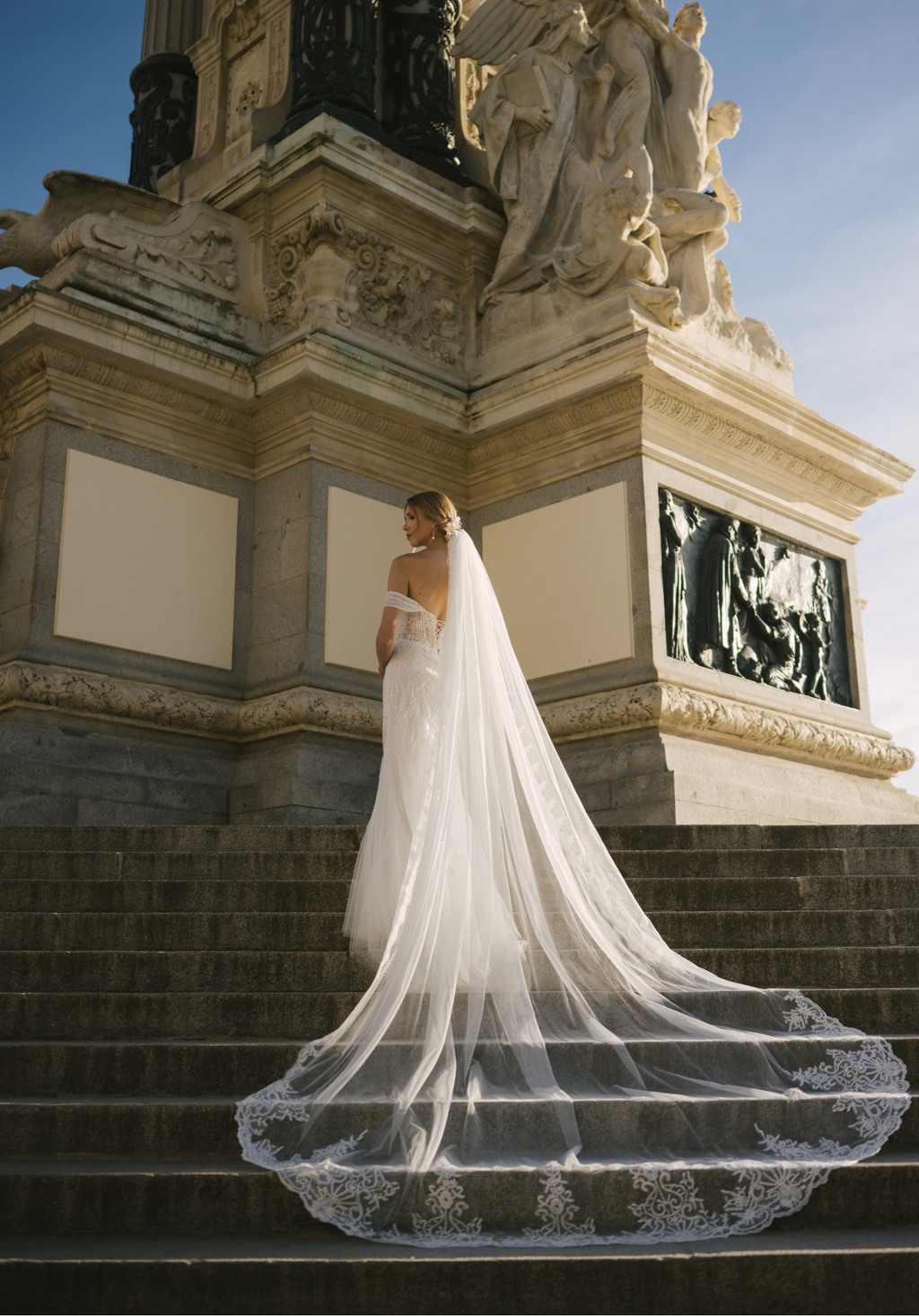 Alma Dress