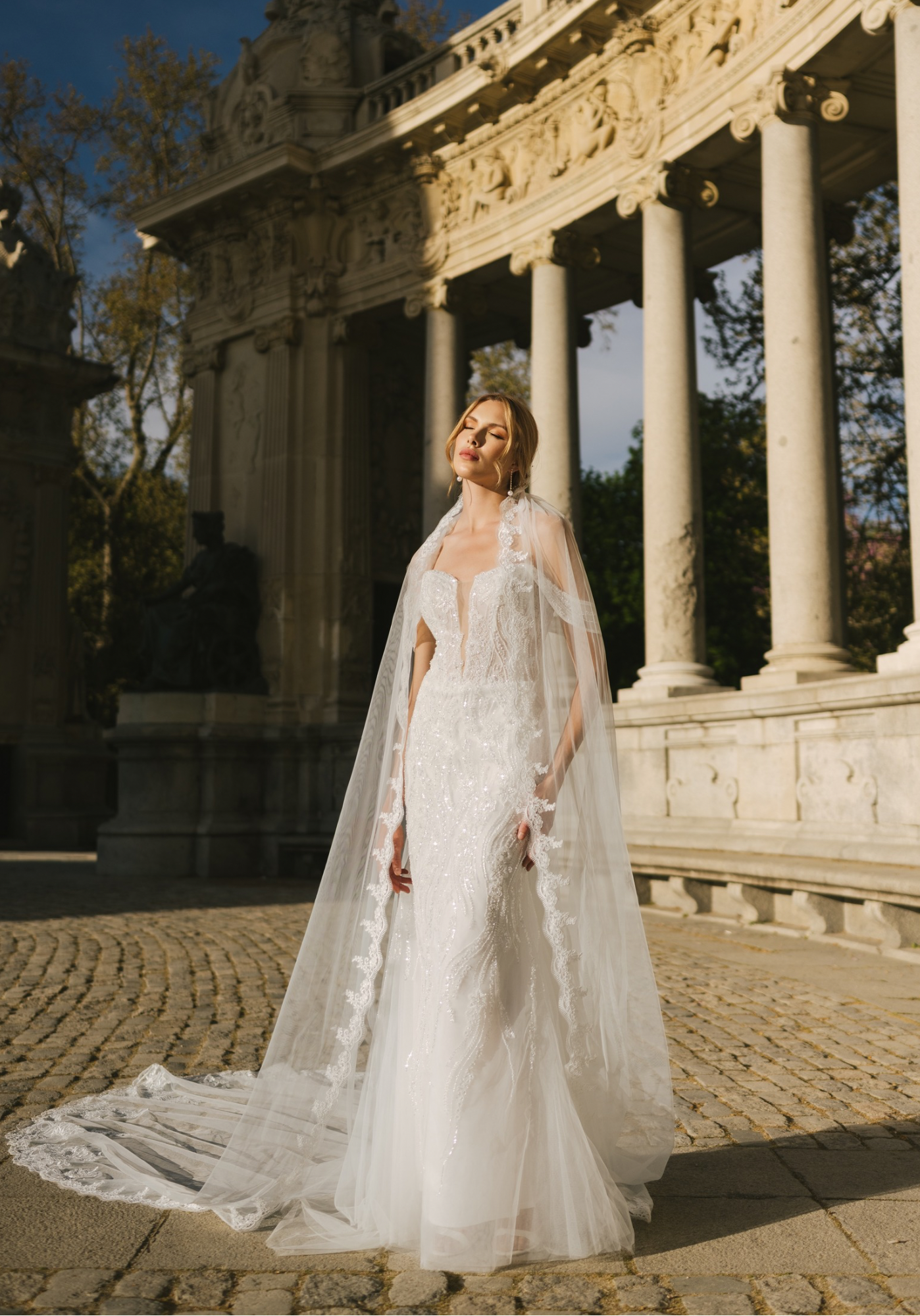 Alma Dress